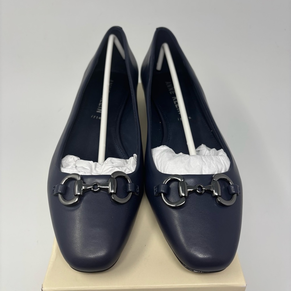Anne Klein Flats - Picture 5 of 7